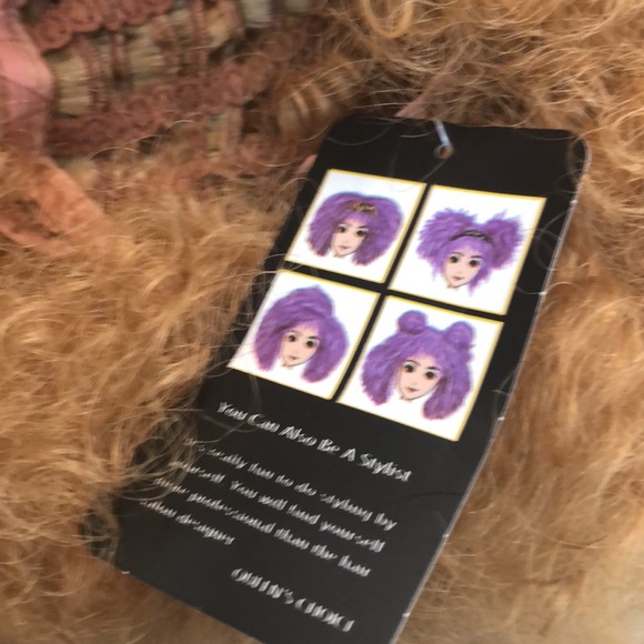 Brand new stylish blonde Afro wig - Picture 2 of 5